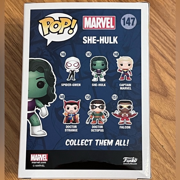 She-Hulk Funko Pop - Picture 6 of 6